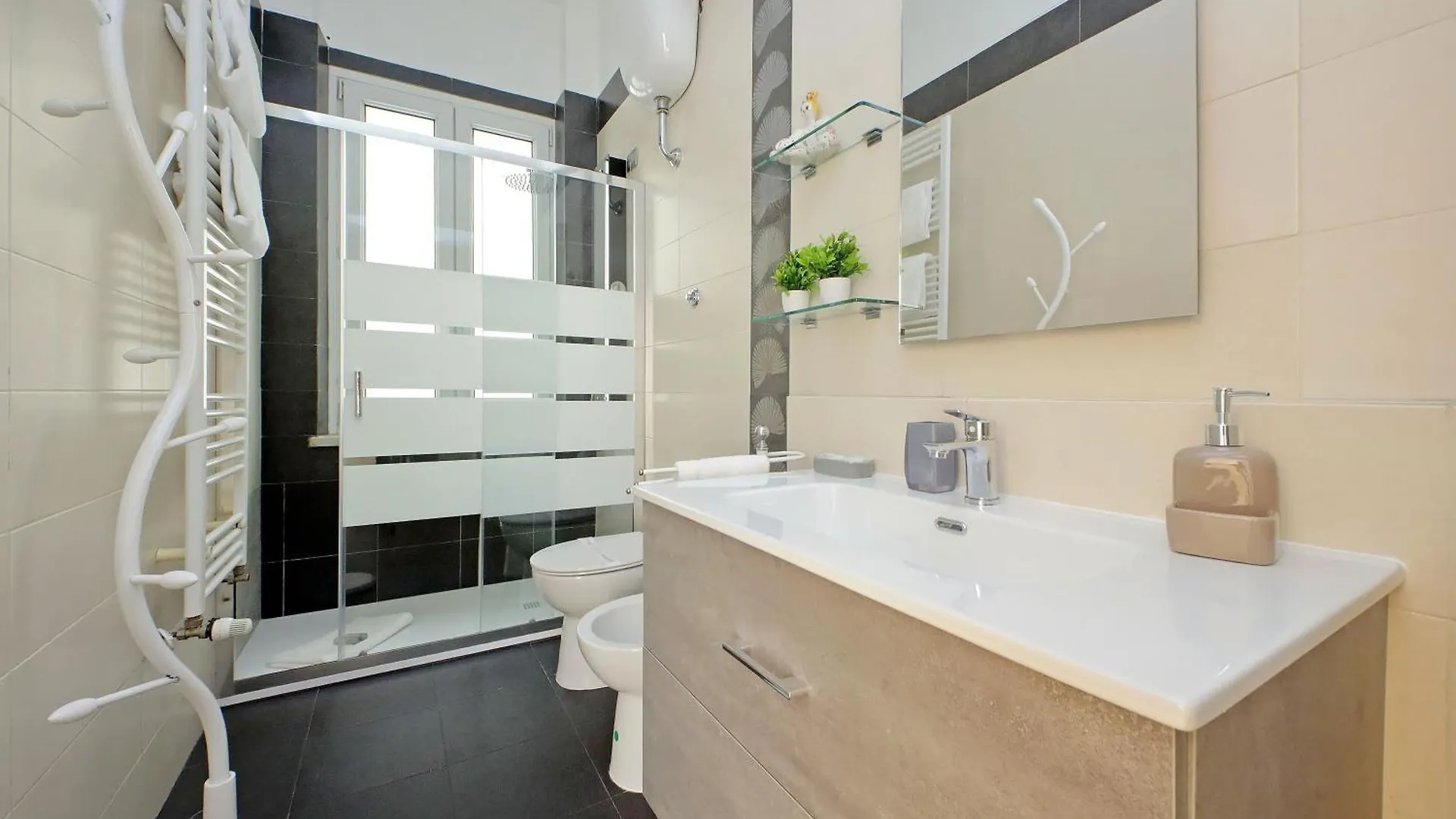 Ych-Nice Flat With Patio Near Vatican Rome