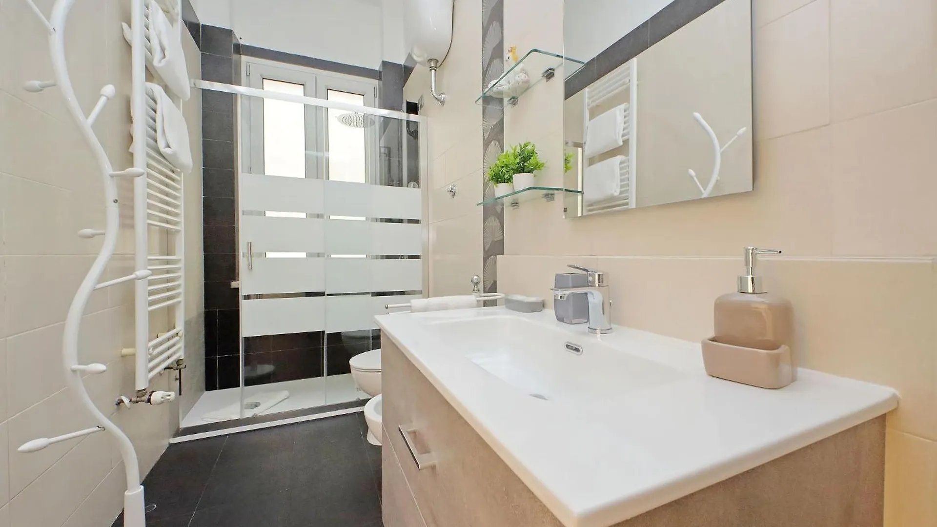 Apartment Ych-Nice Flat With Patio Near Vatican Rome