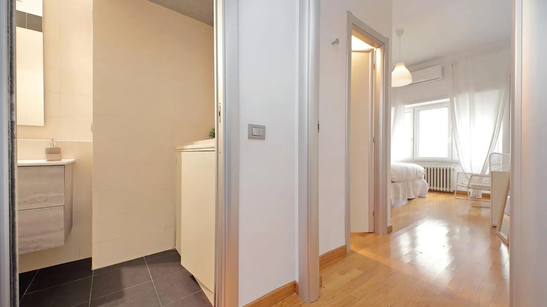 Apartment Ych-Nice Flat With Patio Near Vatican Rome